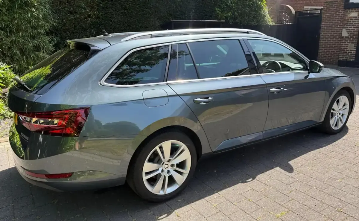 Used Skoda Superb SE L Executive 2016 Grey Estate