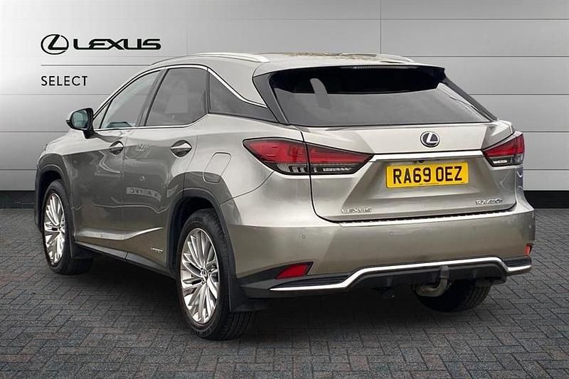 Used Lexus RX450h 313 HP (230 kW) 2020 Silver SUV