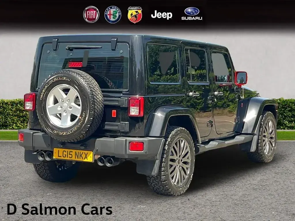 Used Jeep Wrangler Sahara 280 HP (205 kW) 2015 Black SUV