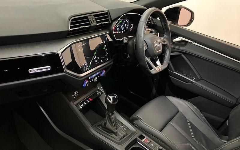 Used Audi Q3 Black Edition 150 HP (110 kW) 2023 SUV