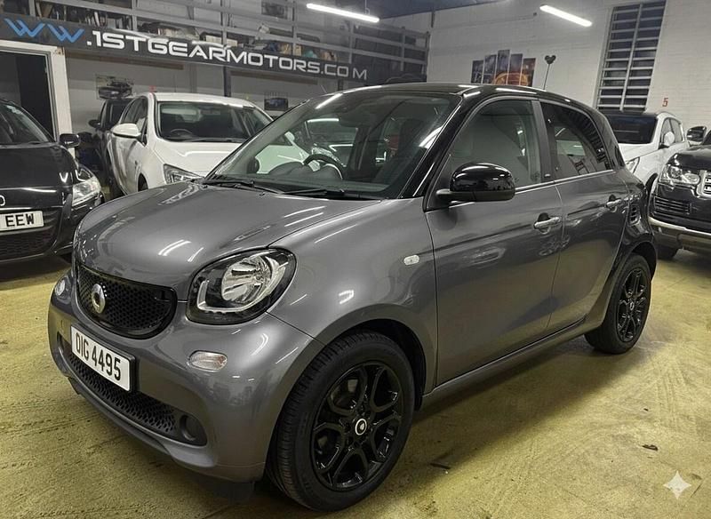 Grey Used 2015 Smart ForFour Prime Hatchback | £3,575 (Fair price) - Image 1/4