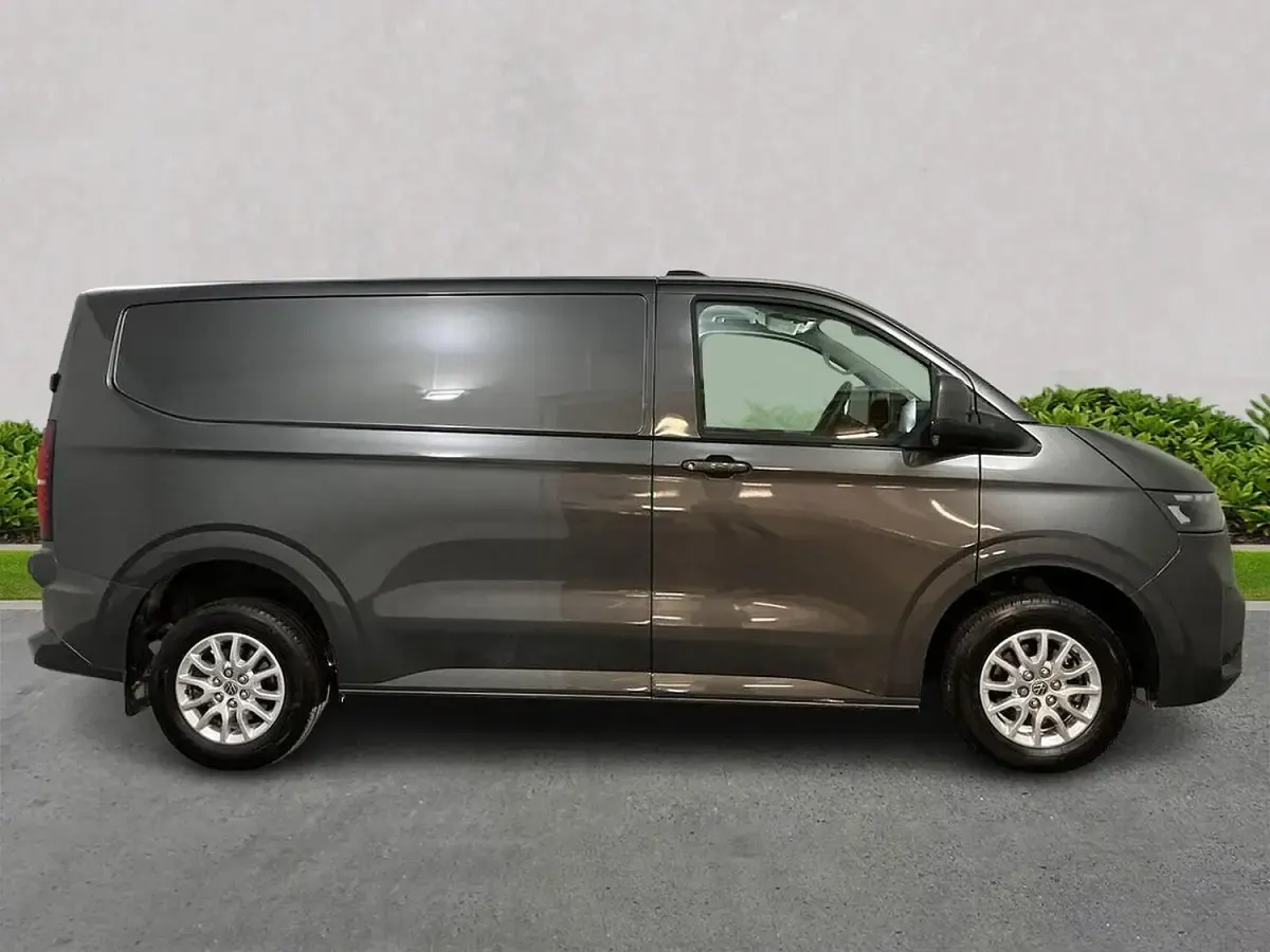 Used VW T7 Pro 170 HP (125 kW) 2025 Grey Van