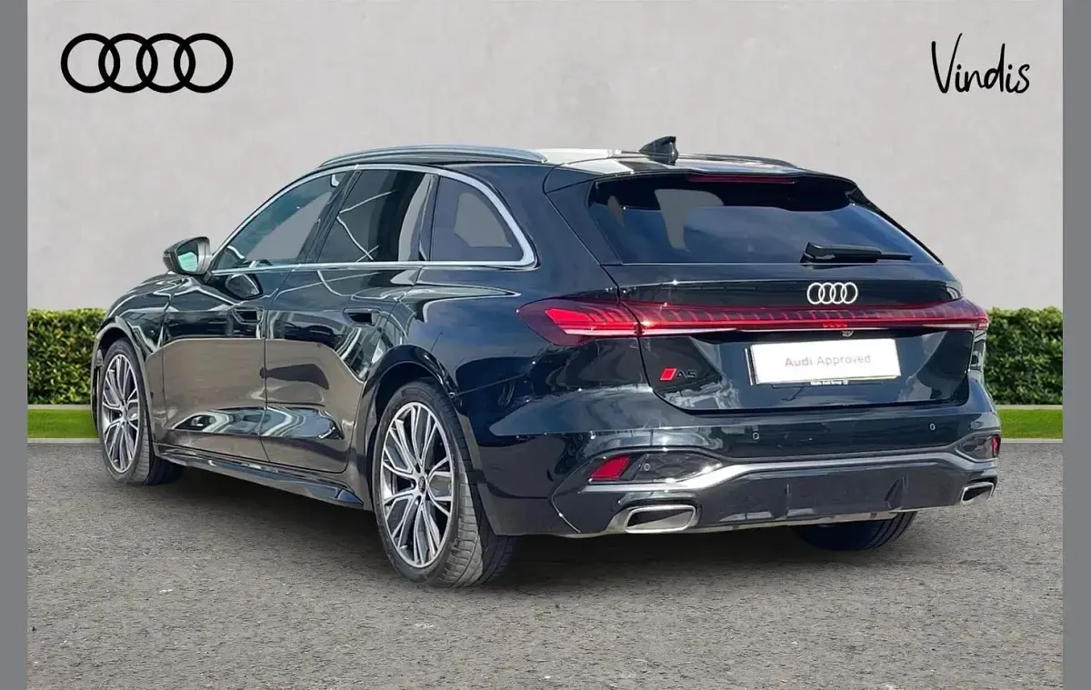 Used Audi A5 S-Line 147 HP (108 kW) 2024 Black Estate