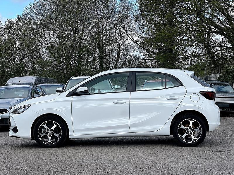 Used MG MG3 SE 113 HP (83 kW) 2025 White Hatchback