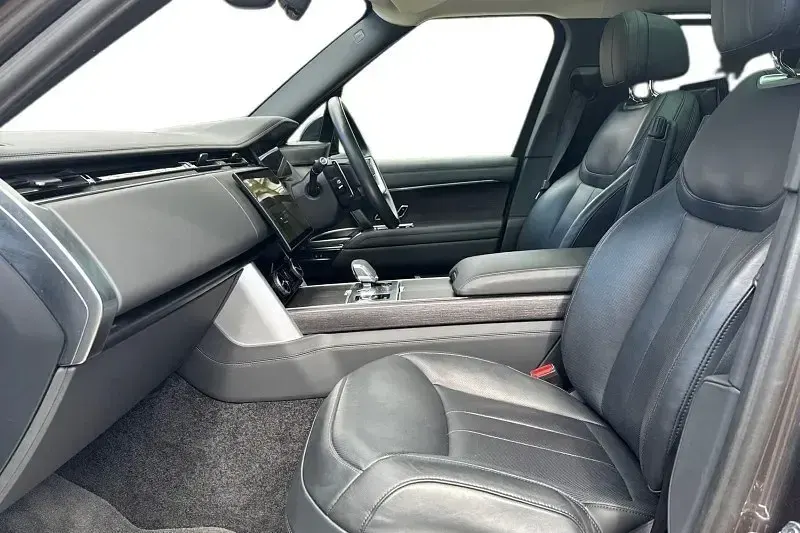 Używany Land Rover Range Rover First Edition 2023 Szary SUV