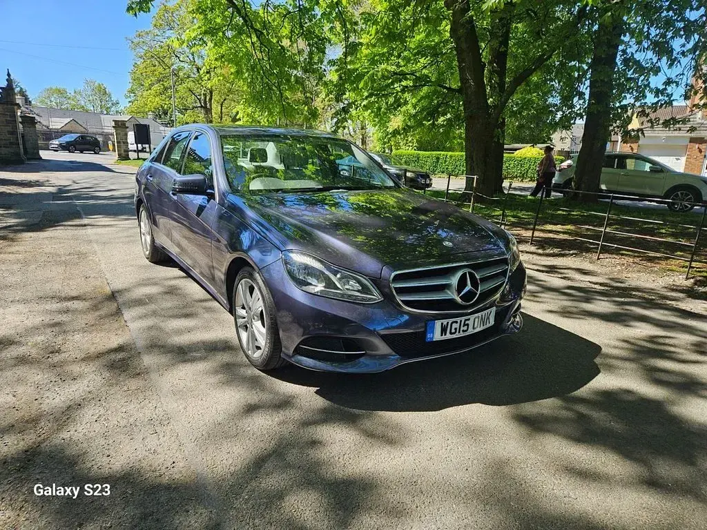 Used Mercedes E220 SE 177 HP (130 kW) 2015 Blue Sedan
