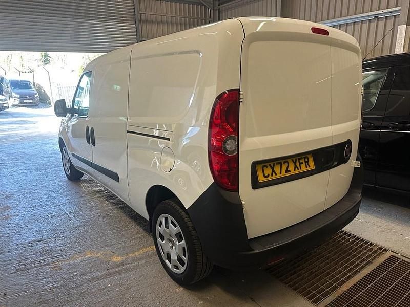 Used Fiat Doblò S 2023 White MPV