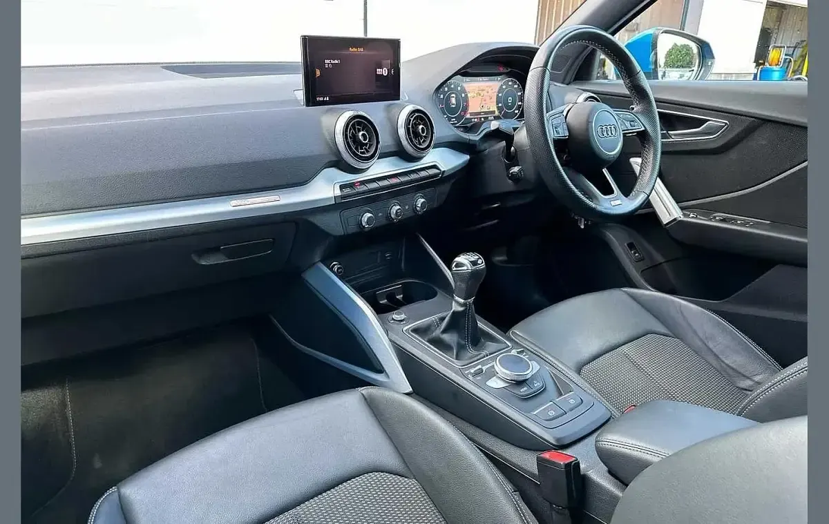 Used Audi Q2 S-Line 150 HP (110 kW) 2021 Turbo blue SUV