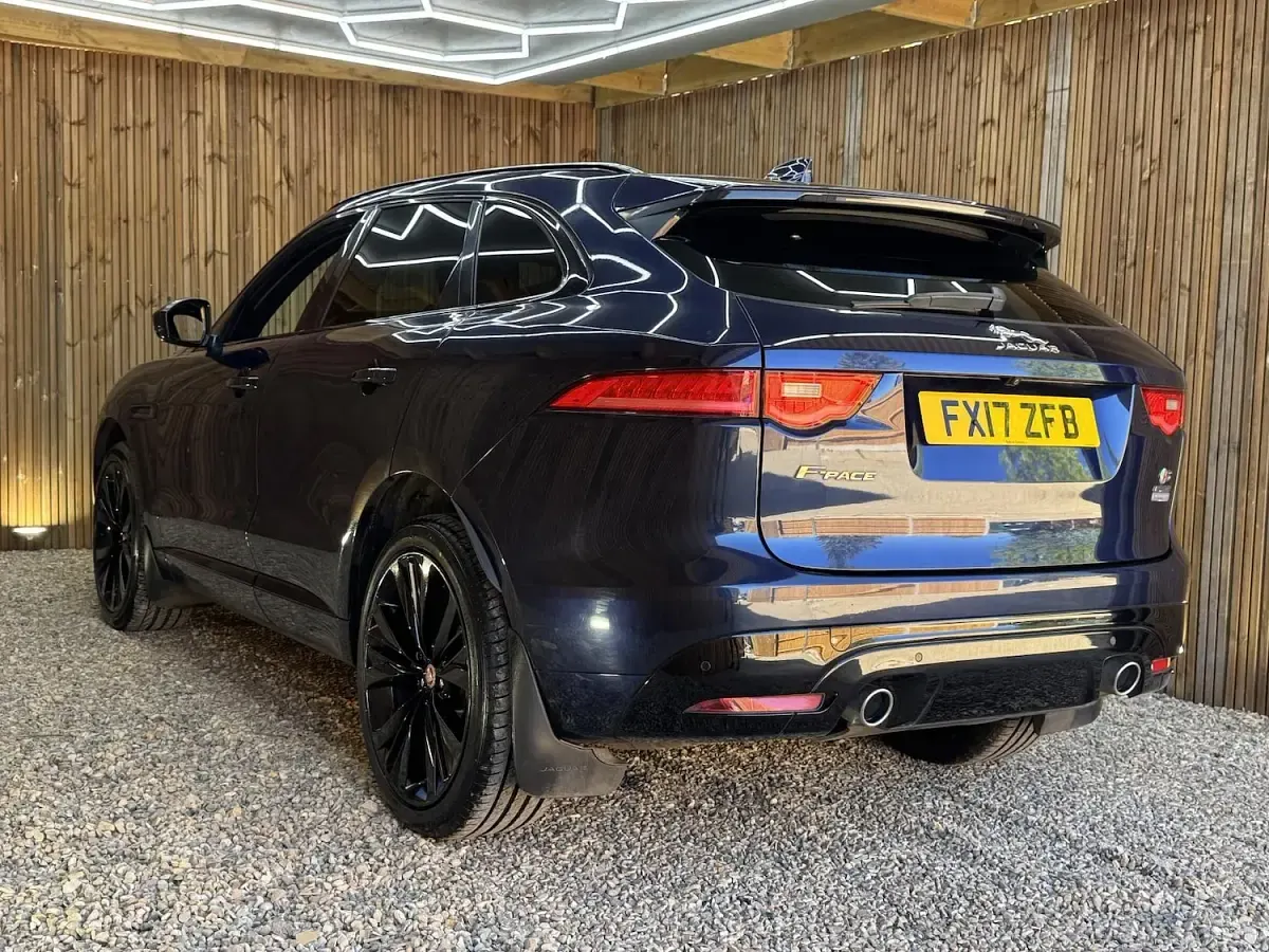 Used Jaguar F-Pace S 300 HP (220 kW) 2017 Blue SUV