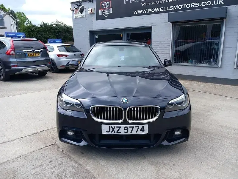Begagnad BMW 520 M Sport 2016 Svart Sedan