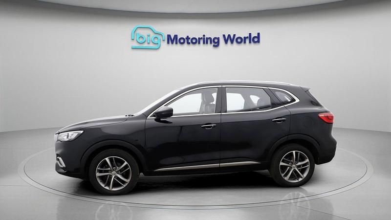 Used MG HS Excite 162 HP (119 kW) 2022 Black SUV