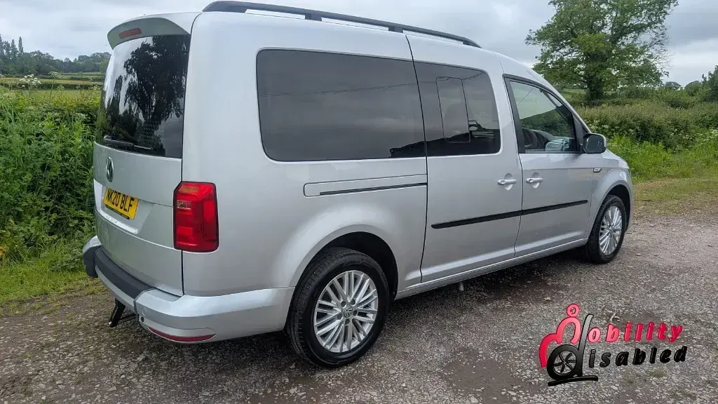 Used VW Caddy Maxi Life 122 HP (89 kW) 2020 Silver MPV