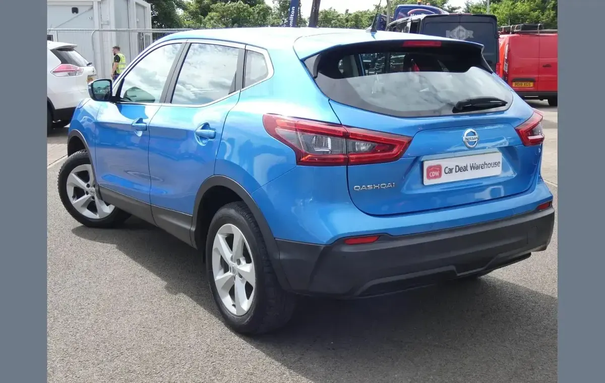 Used Nissan Qashqai Acenta 115 HP (84 kW) 2018 Blue SUV