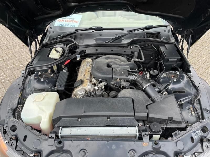 Begagnad BMW Z3 Sport Line 2002 Grön Cab