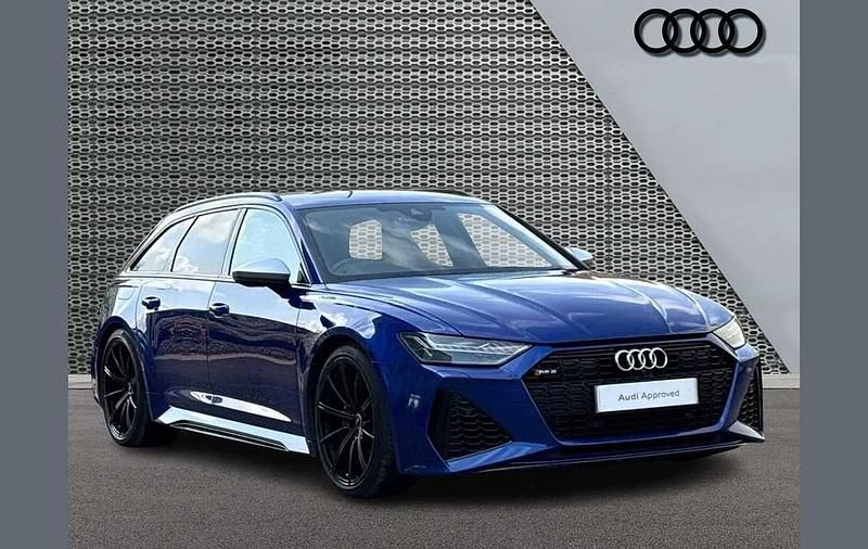 Begagnad Audi RS6 Design 591 HK (434 kW) 2022 Blå Kombi