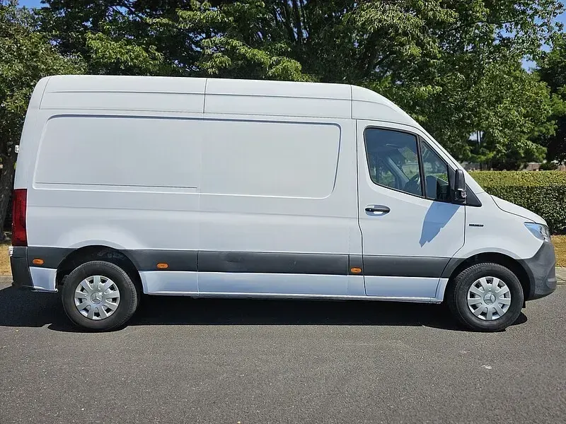 Used Mercedes E-Sprinter Progressive 85 kW (116 HP) 2022 White Van