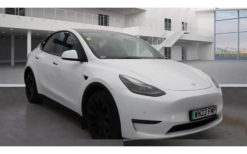 Used 2023 Tesla Model Y Long Range SUV | £19,990 (Good price) - Image 1/3