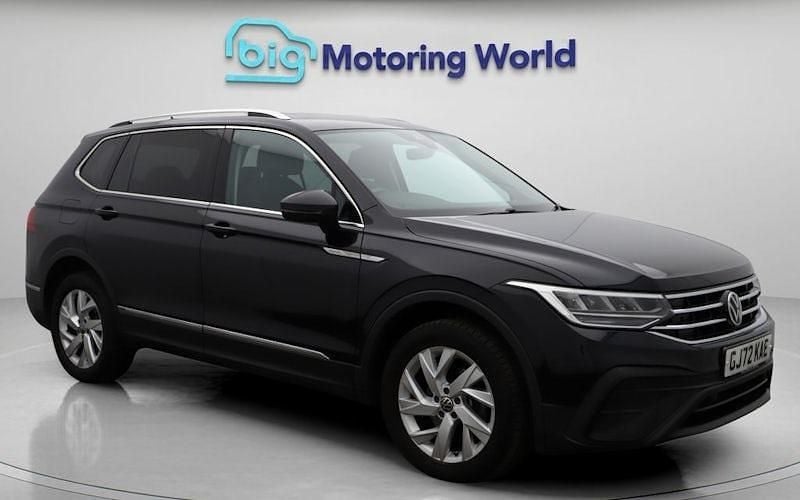 Used 2024 VW Tiguan Allspace Life SUV | £22,854 (Super price) - Image 1/4