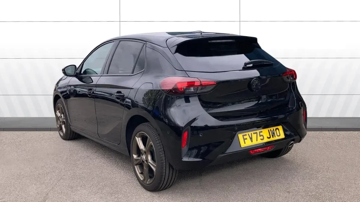 Second-hand Vauxhall Corsa 100 CP (73 kW) 2025 Hatchback