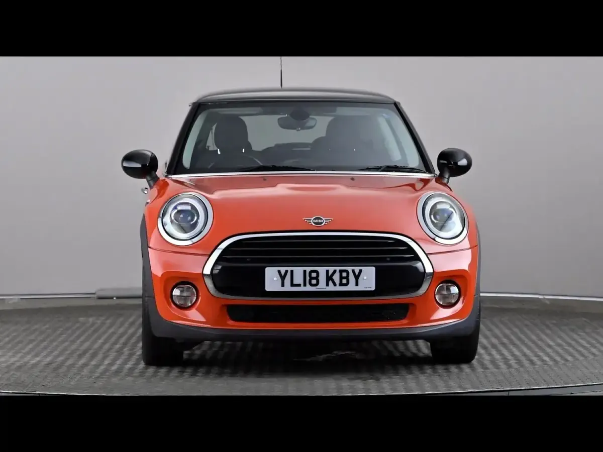 Used Mini Cooper D Hatch 2018 Orange Hatchback