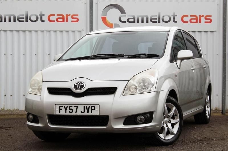 Silver Used 2007 Toyota Corolla Verso SR MPV | £3,990 (Fair price) - Image 1/3