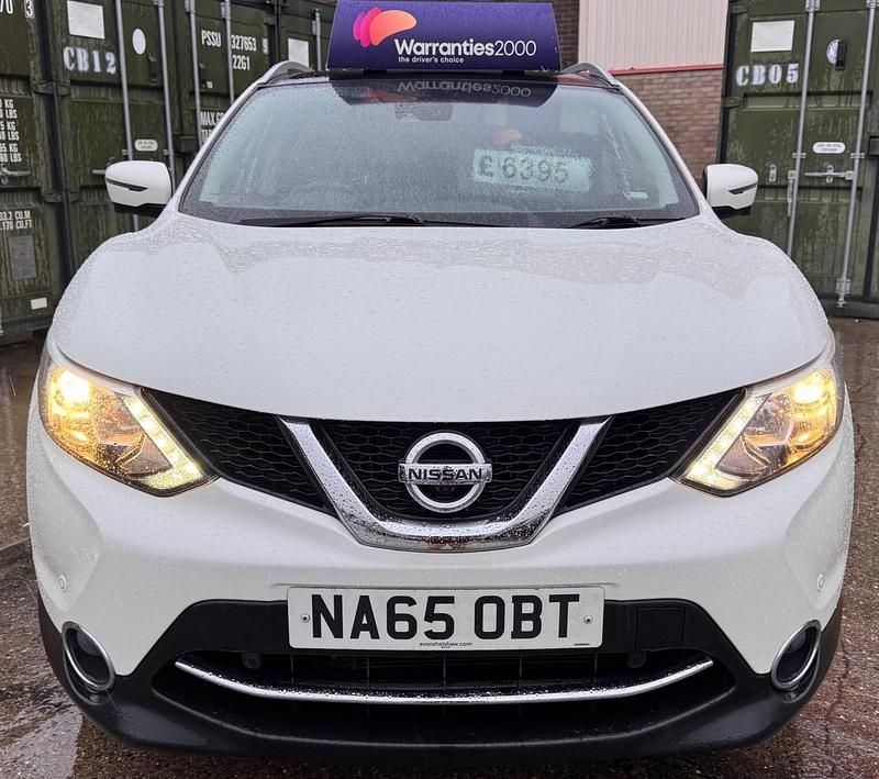 Used Nissan Qashqai N-TEC 115 HP (84 kW) 2015 White SUV