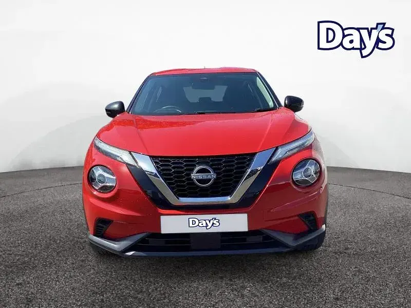 Used Nissan Juke Visia 114 HP (83 kW) 2023 Red SUV
