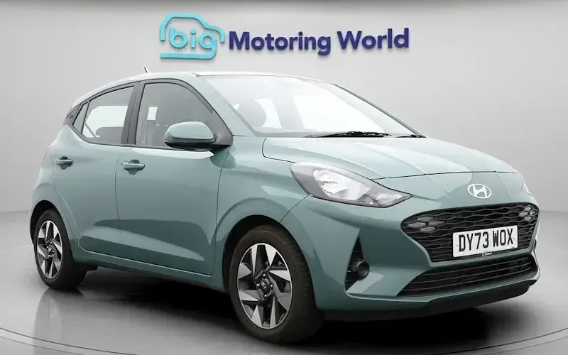Used Hyundai i10 Advanced 84 HP (61 kW) 2024 Hatchback