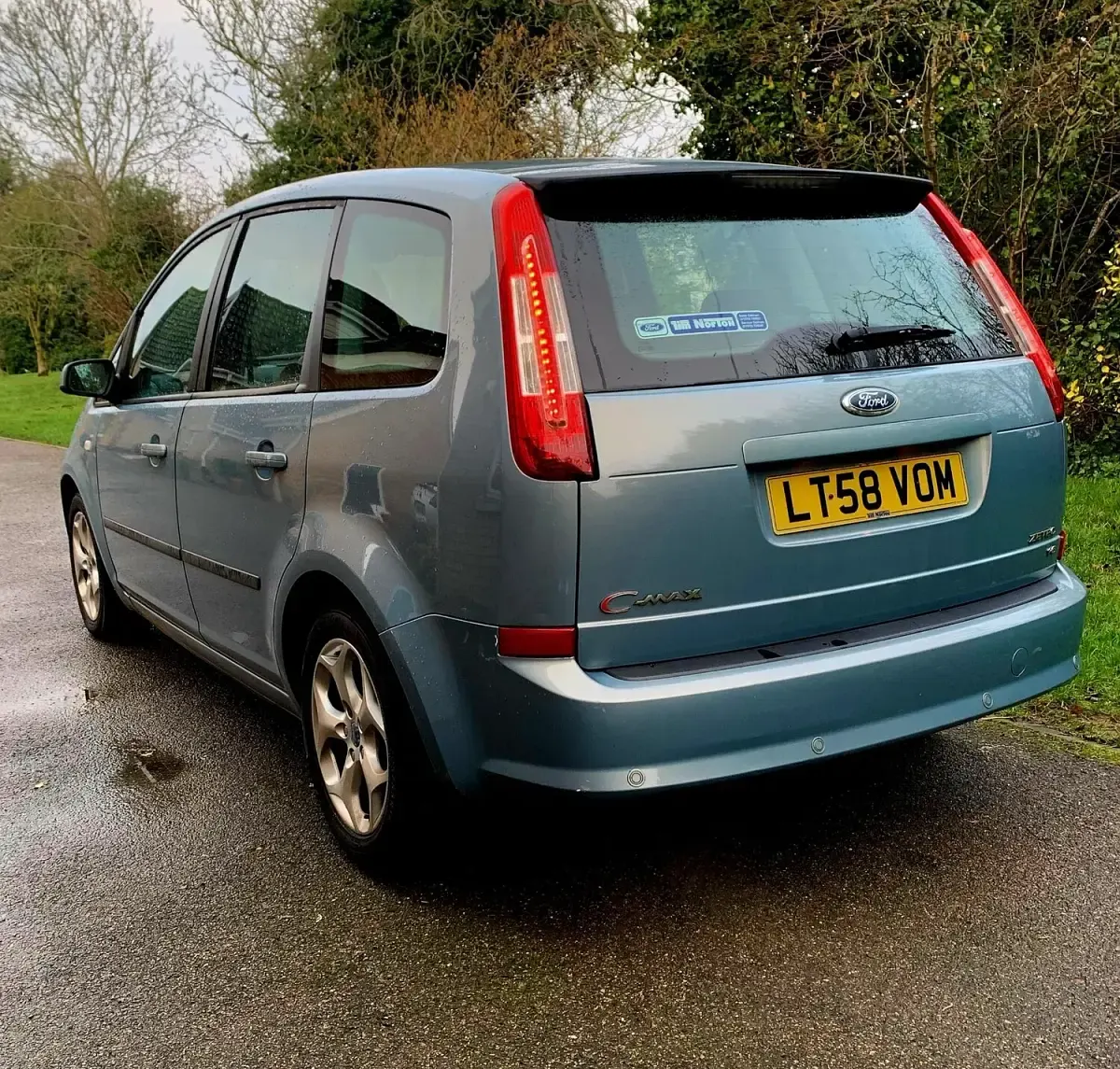 Used Ford C-MAX Zetec 100 HP (73 kW) 2008 Blue MPV