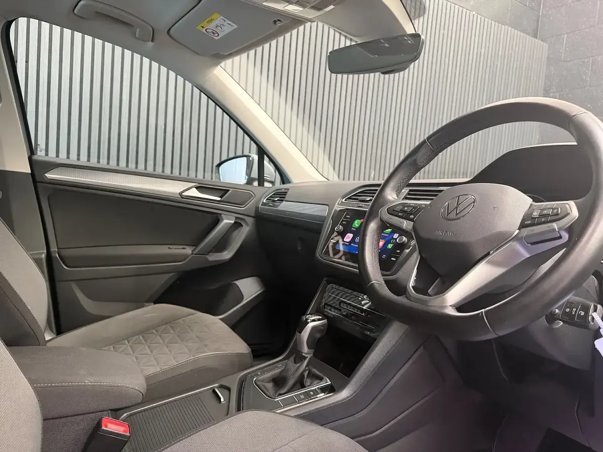Used VW Tiguan Life 150 HP (110 kW) 2021 Grey SUV