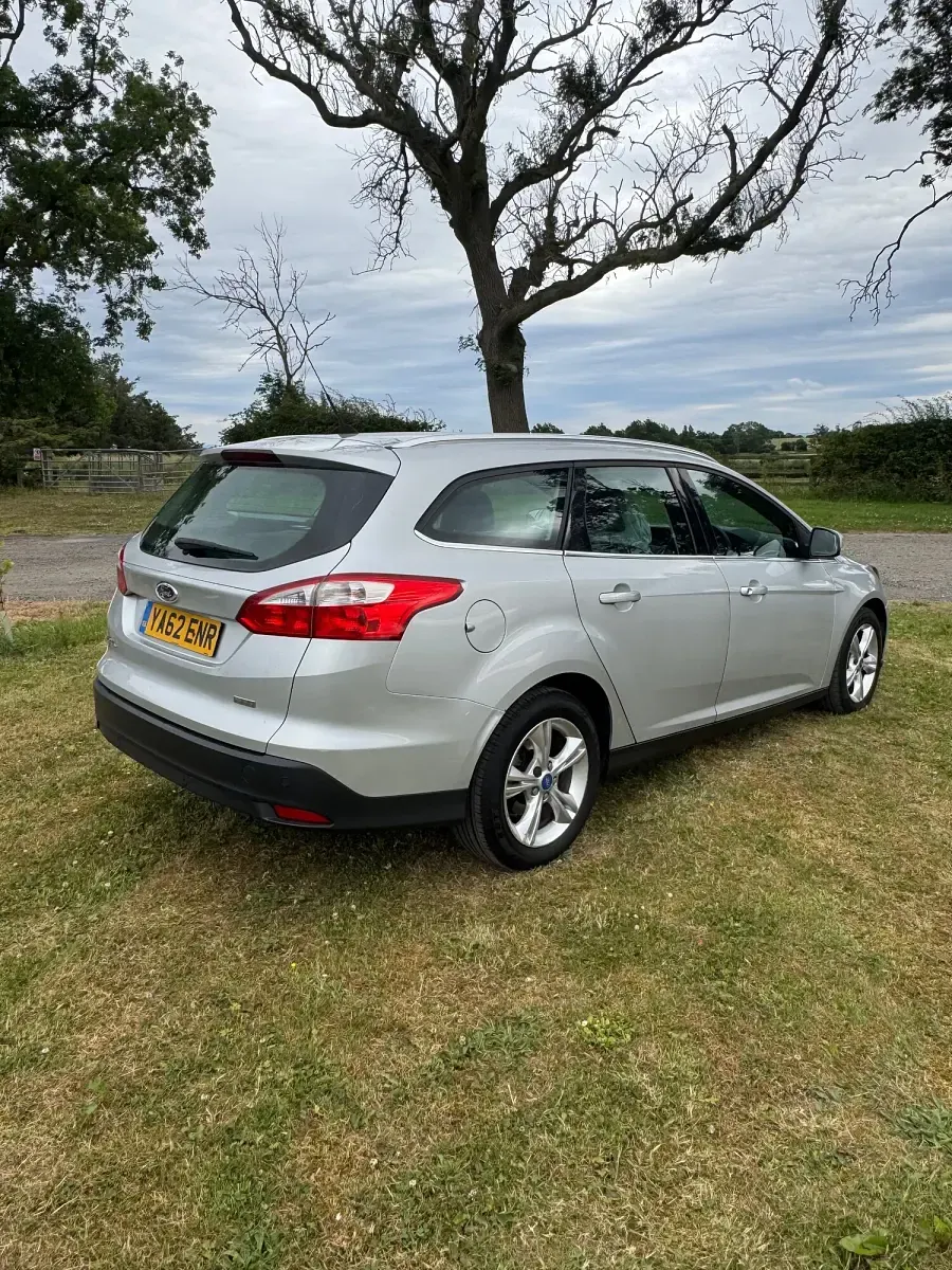 Used Ford Focus Zetec 2013 Silver Estate