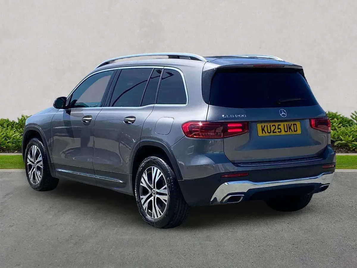 Used Mercedes GLB200 Executive 163 HP (119 kW) 2025 Grey SUV