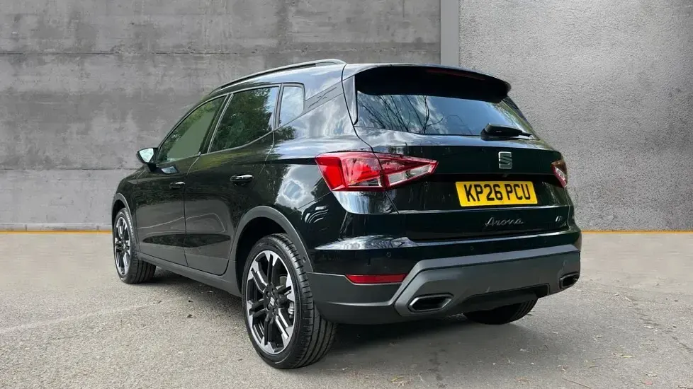 New Seat Arona FR Sport 115 HP (84 kW) 2026 Midnight black SUV