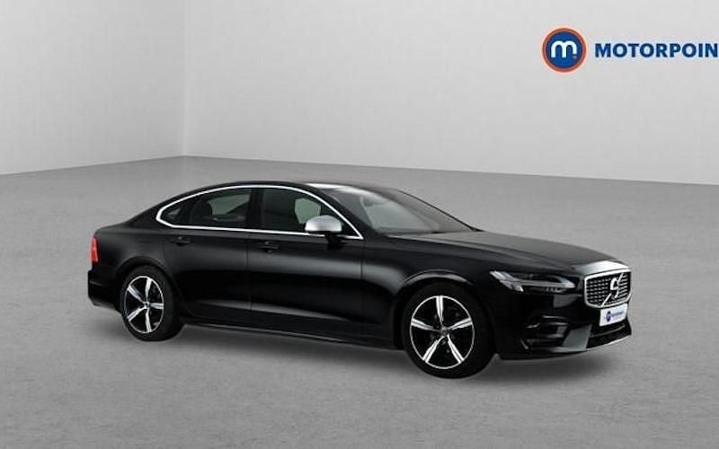 Usado Volvo S90 R-Design 190 HP (139 kW) 2019 Preto Sedan