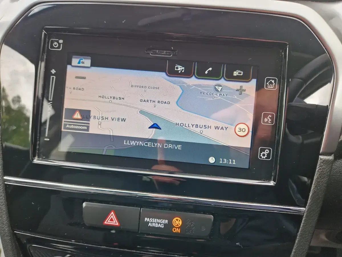 Used Suzuki Vitara SZ-T 140 HP (102 kW) 2019 White SUV