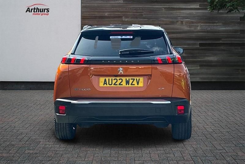 Used Peugeot 2008 Premium 100 kW (136 HP) 2022 SUV