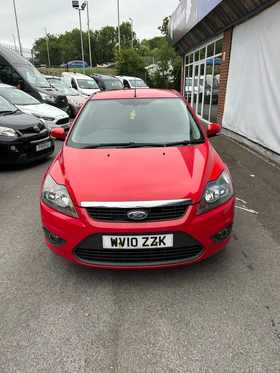 Used Ford Focus Zetec 2010 Red Hatchback