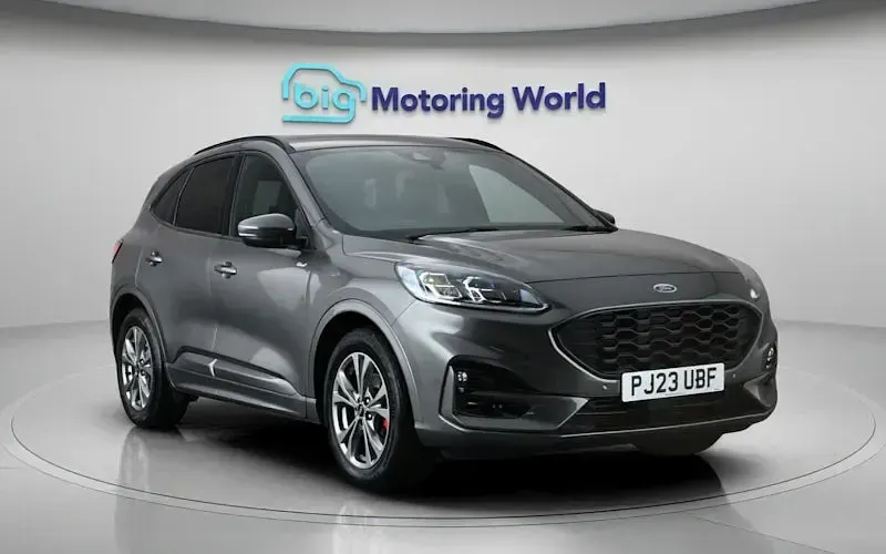 Used Ford Kuga ST-Line 150 HP (110 kW) 2023 Grey SUV