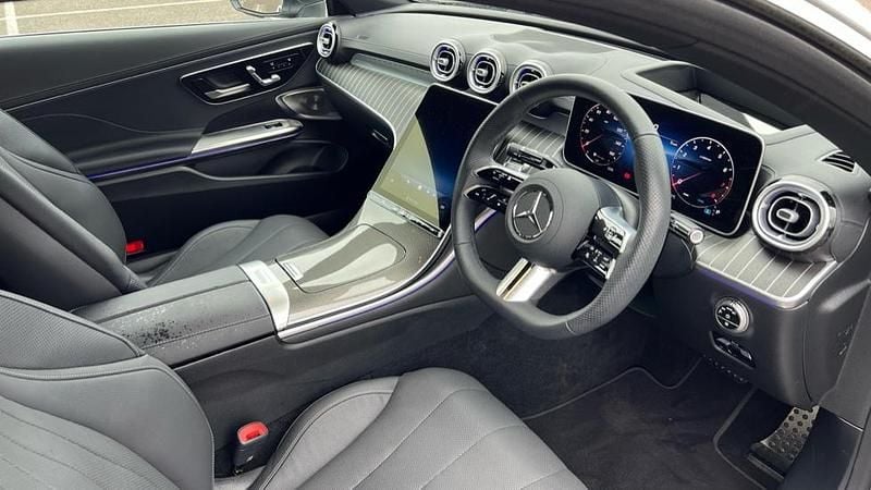 Used Mercedes CLE300 AMG Line Premium Plus 258 HP (189 kW) 2025 Manufaktur alpine grey solid