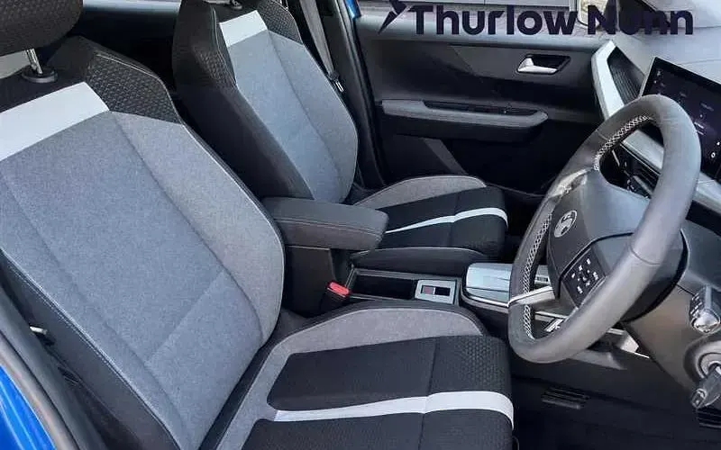 Used Vauxhall Frontera 83 kW (113 HP) 2025 Blue SUV