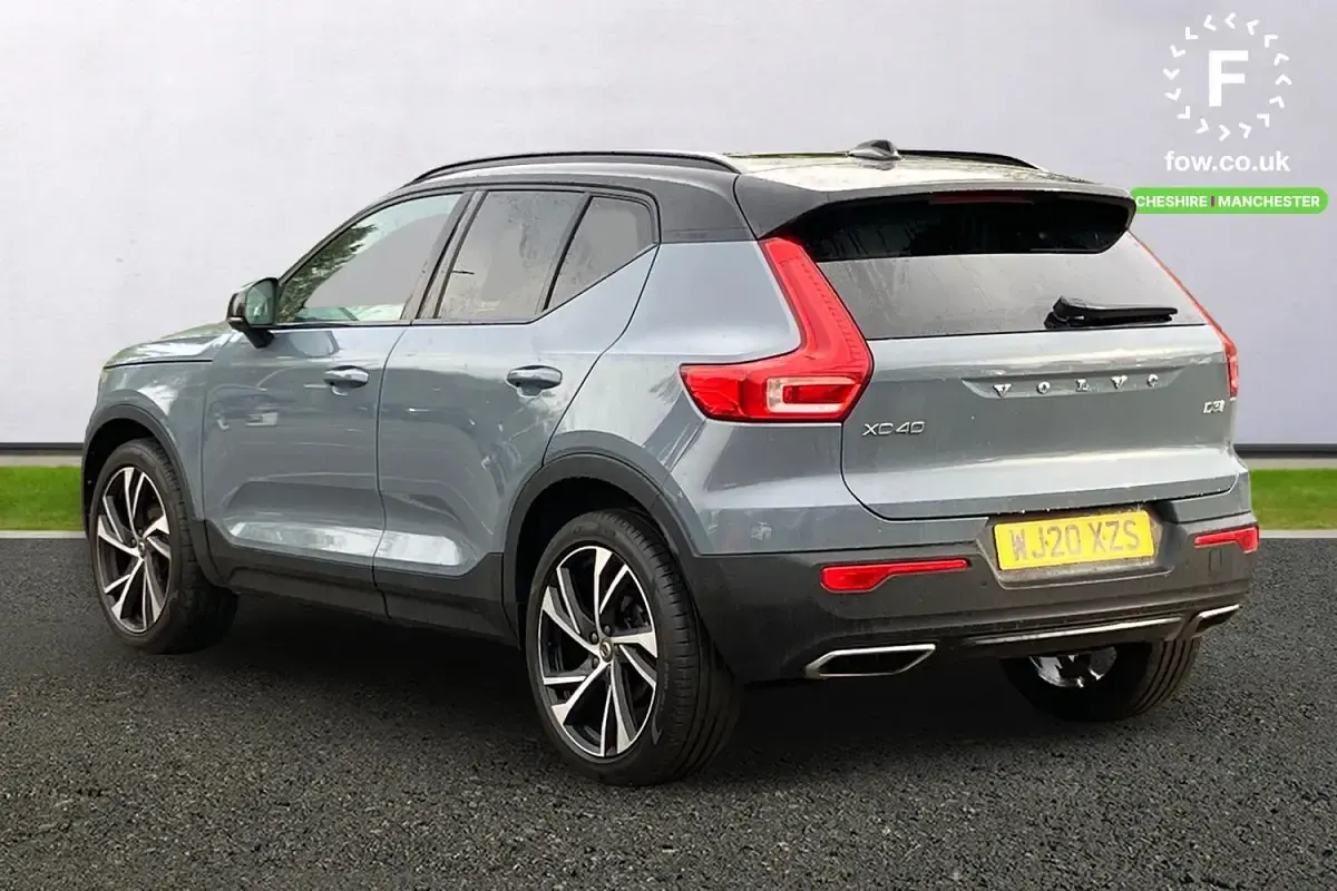 Used Volvo XC40 R-Design Pro 150 HP (110 kW) 2020 Grey SUV