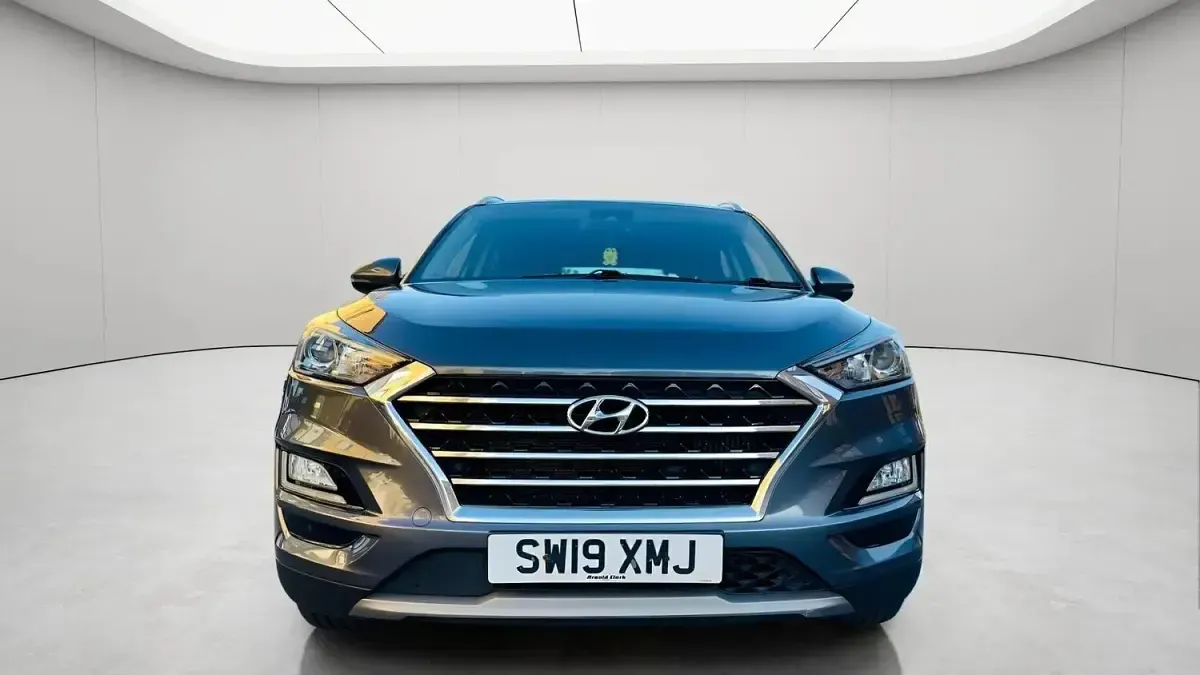 Used Hyundai Tucson Premium 185 HP (136 kW) 2019 Grey SUV