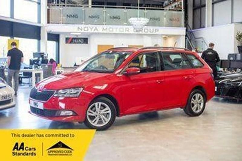 Red Used 2018 Skoda Fabia SE Estate | £5,749 (Good price) - Image 1/1