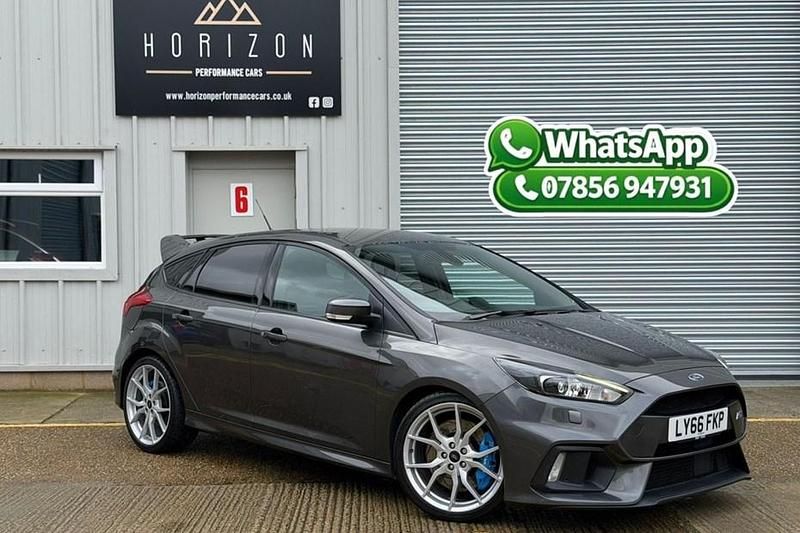 Used Ford Focus RS 350 HP (257 kW) 2016 Grey Hatchback