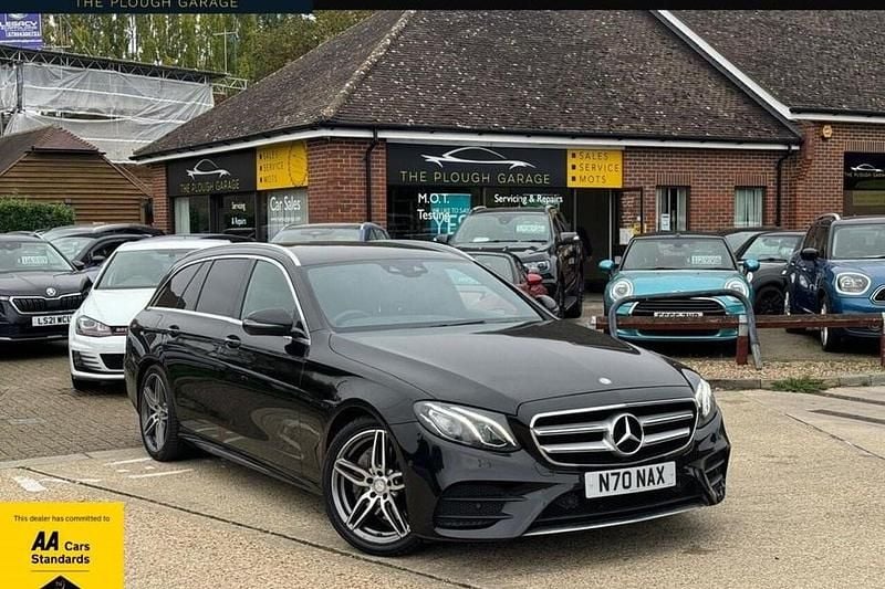 Black Used 2017 Mercedes E220 AMG line Estate | £13,995 (Good price) - Image 1/1
