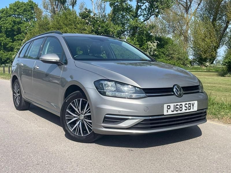 Tungsten silver Used 2018 VW Golf VII SE Estate | £7,795 (Fair price) - Image 1/4