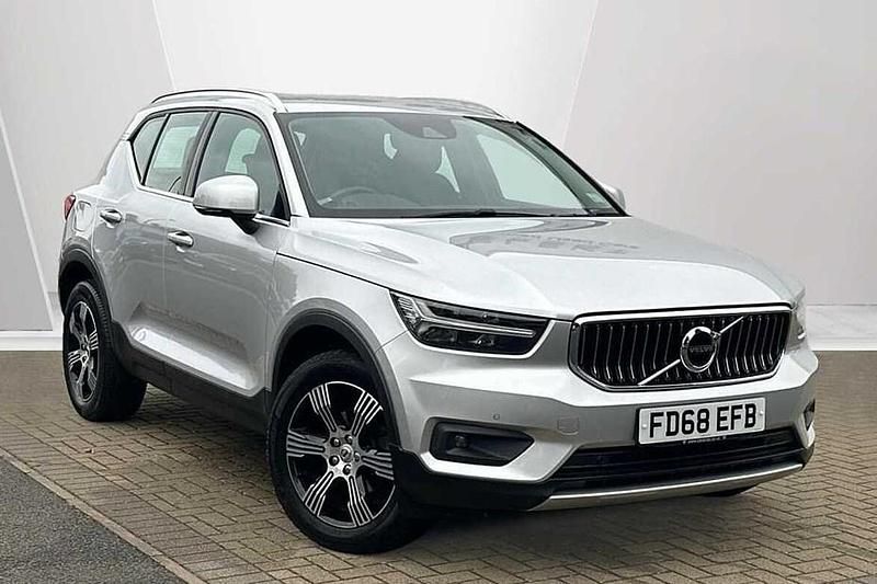 Used Volvo XC40 Inscription 154 HP (113 kW) 2019 Silver SUV