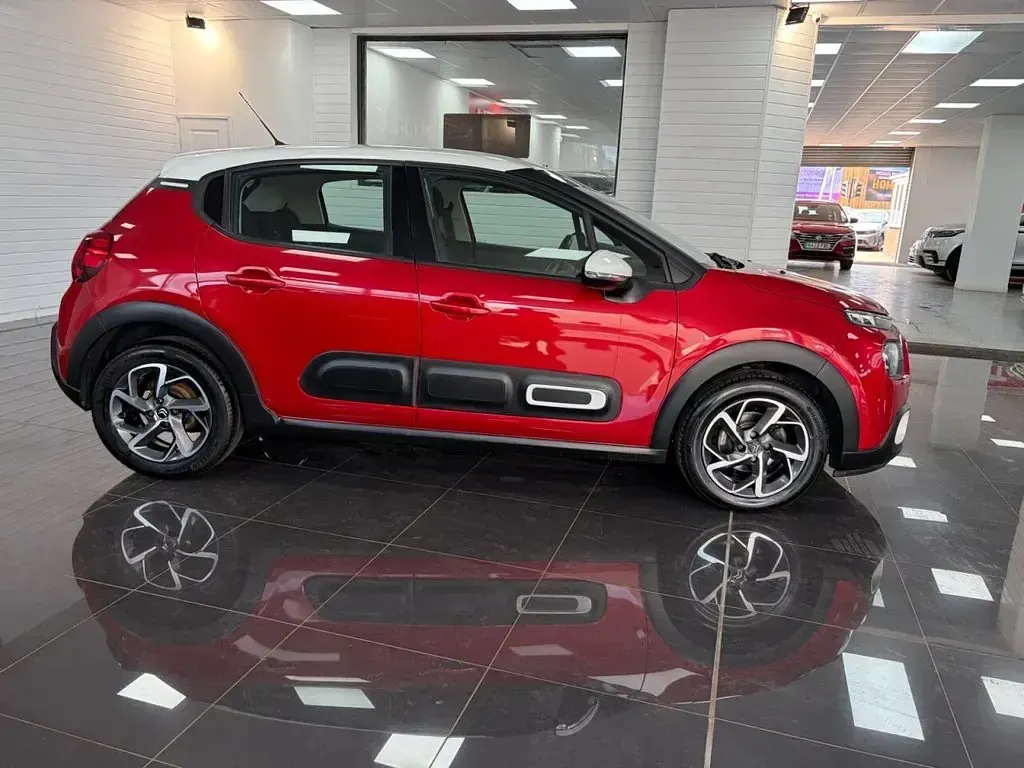 Used Citroën C3 Flair 83 HP (61 kW) 2021 Red Hatchback