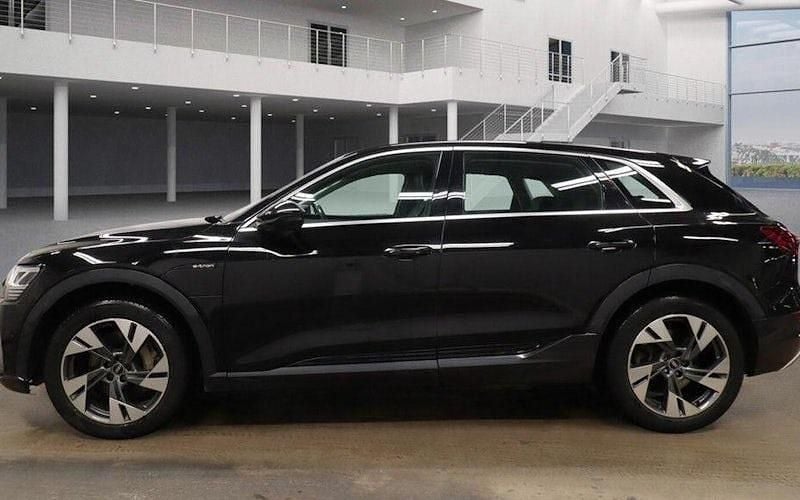 Used Audi e-tron Sport 230 kW (313 HP) 2021 Black SUV