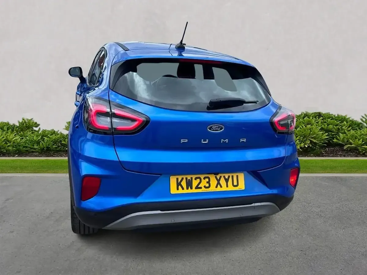 Käytetty Ford Puma Titanium 2023 Sininen Katumaasturi